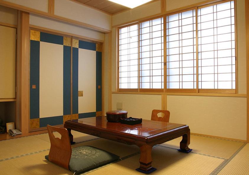 Ryokan Nakaya Misasa Chambre photo